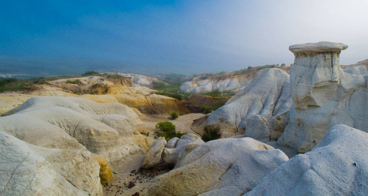 sunrise at paint mines interpretive park