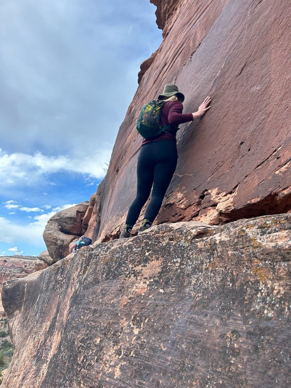 hiking Mee Canyon Colorado