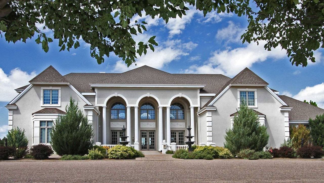 The Ultimate Travel Guide for Exploring the Colorado Eastern Plains Claremont Inn and Winery