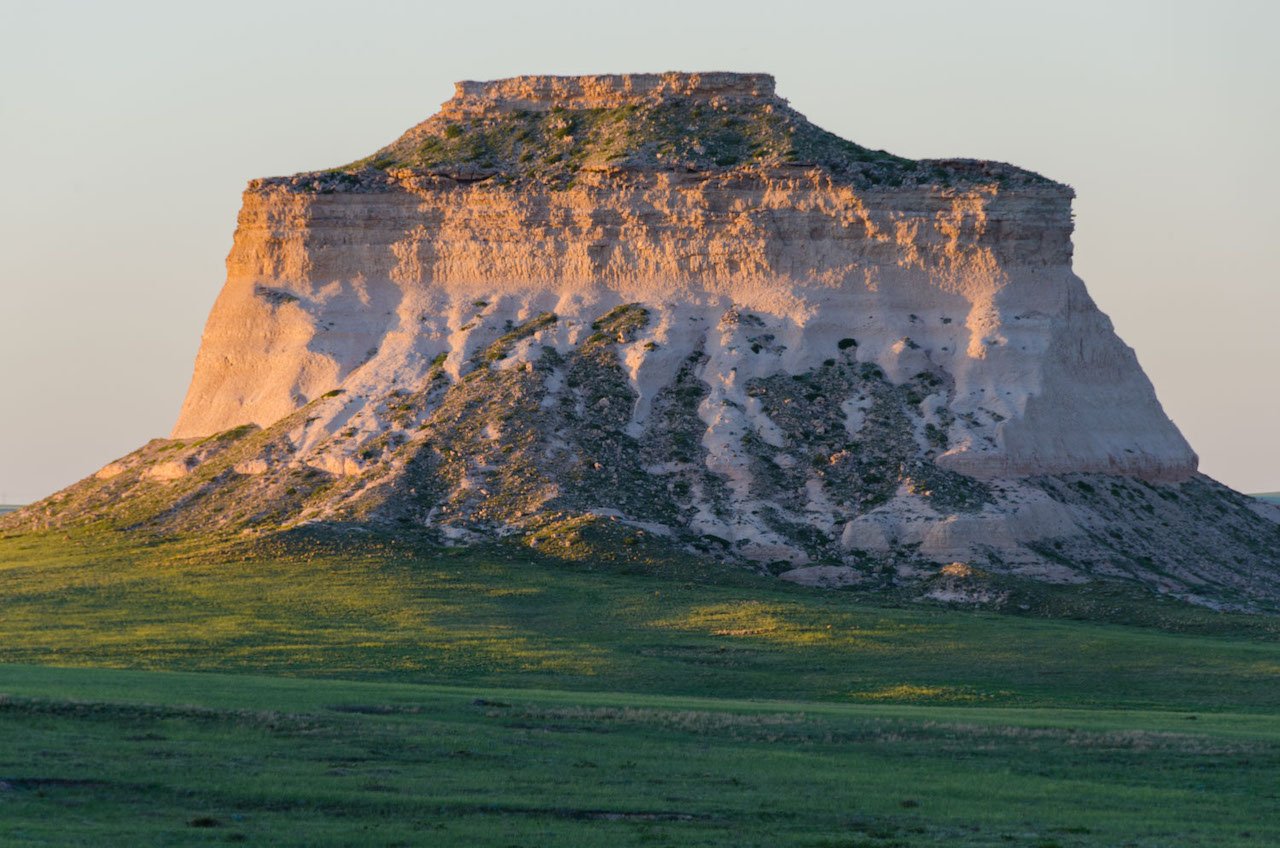 The Ultimate Travel Guide for Exploring the Colorado Eastern Plains Pawnee Buttes Trail Colorado