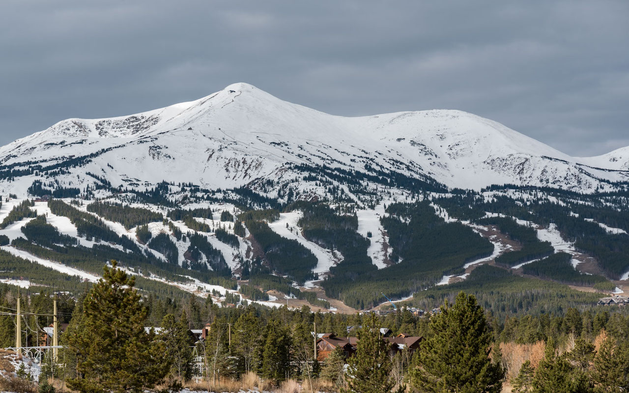 ski slopes of breckenridge