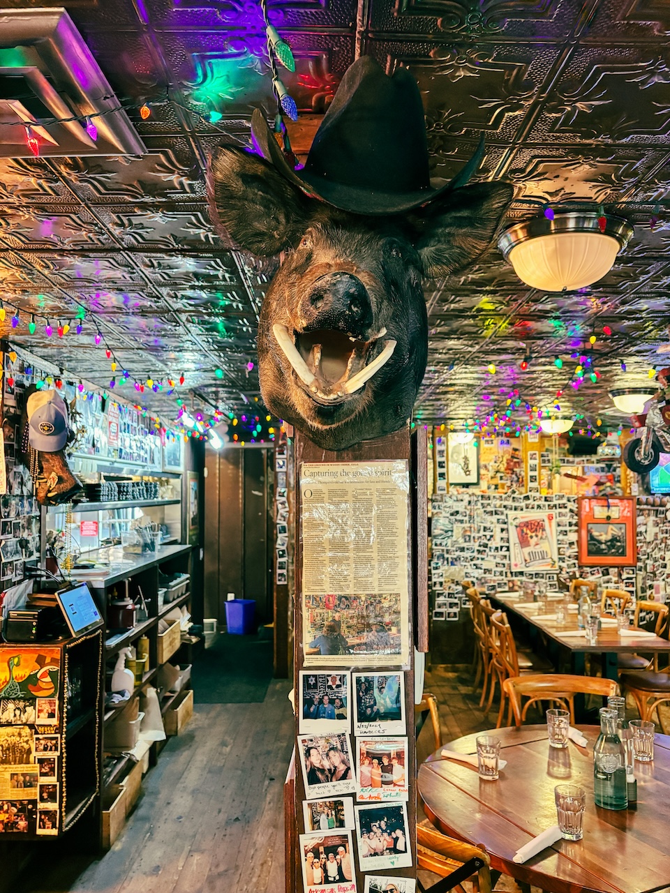 Woody Creek Tavern