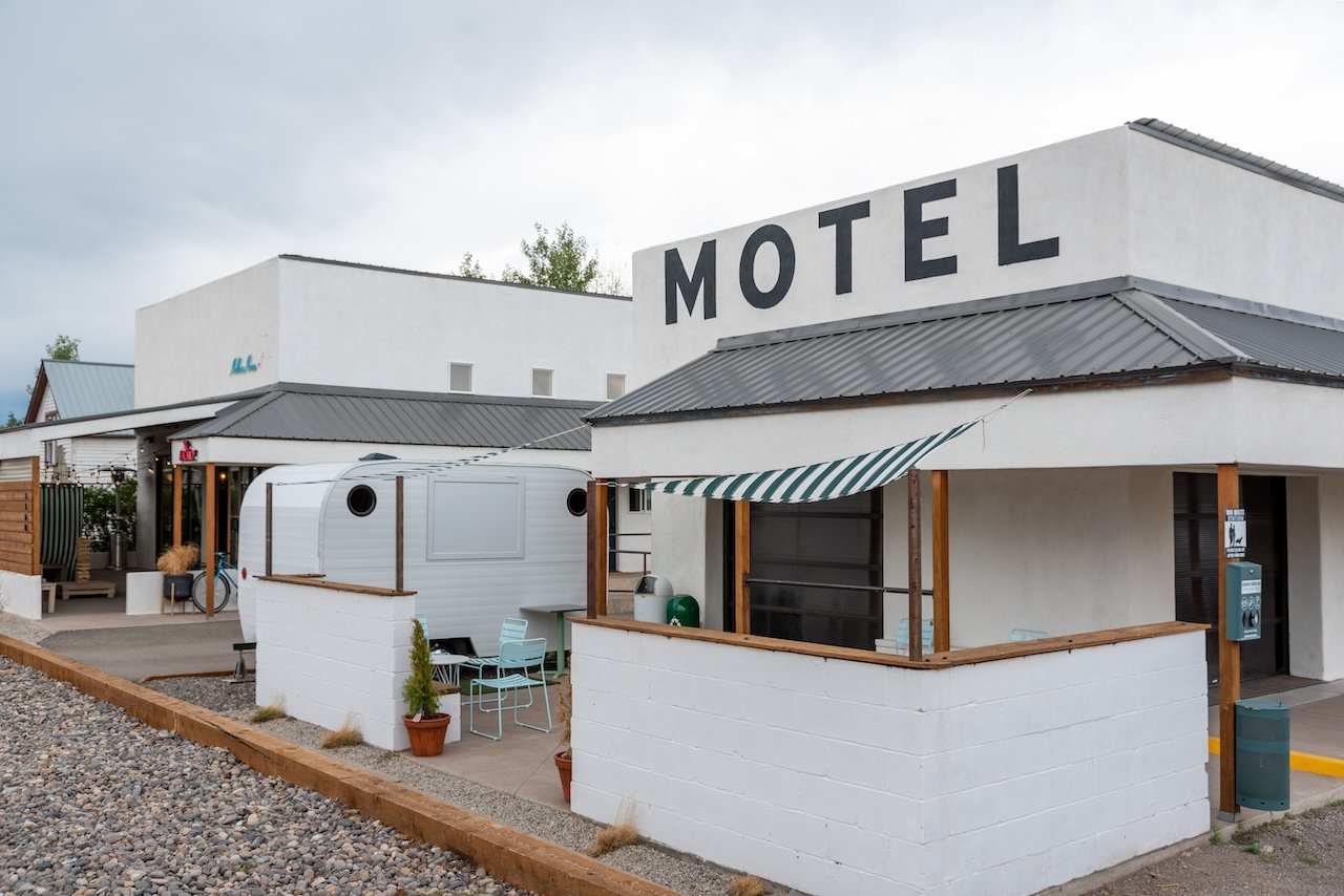 Mellow Moon Lodge