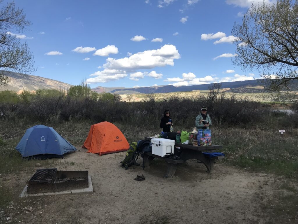 camping dinosaur national monument