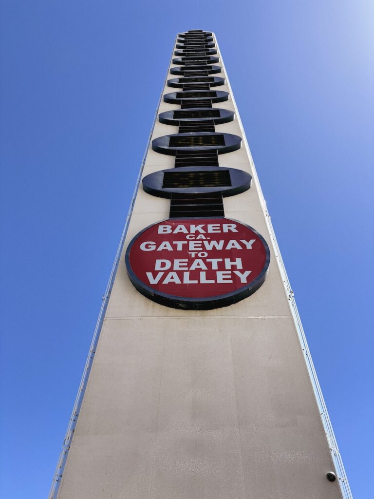world's tallest thermometer