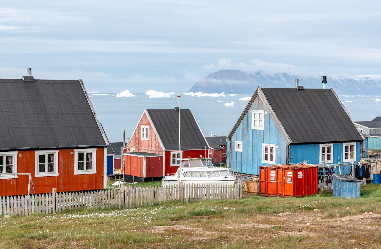 the colorful houses in Greenland