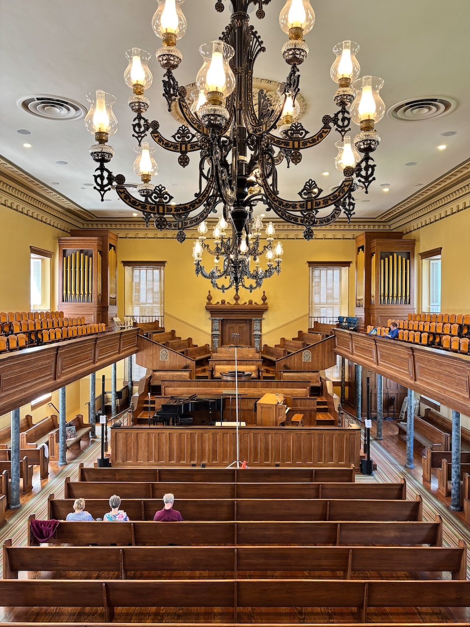 Things to do Near Zion National Park st george tabernacle