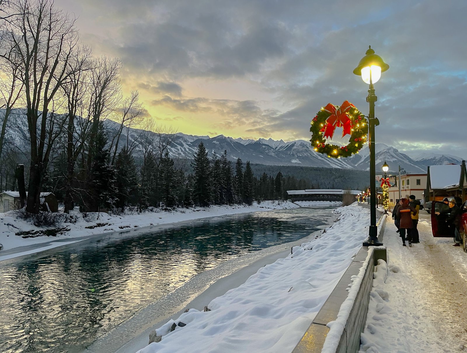 golden british columbia, the golden stroll