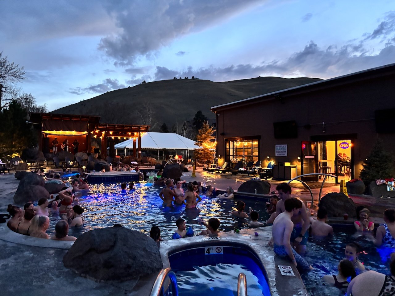 broadwater hot springs 